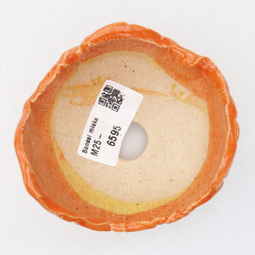 Concha de cerámica 8,5 x 8,5 x 6 cm , color naranja