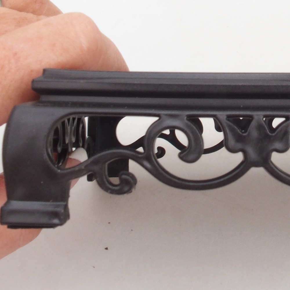 Mesa para bonsái rectángulo de plástico 18 x 12 x 3,5 cm, negro