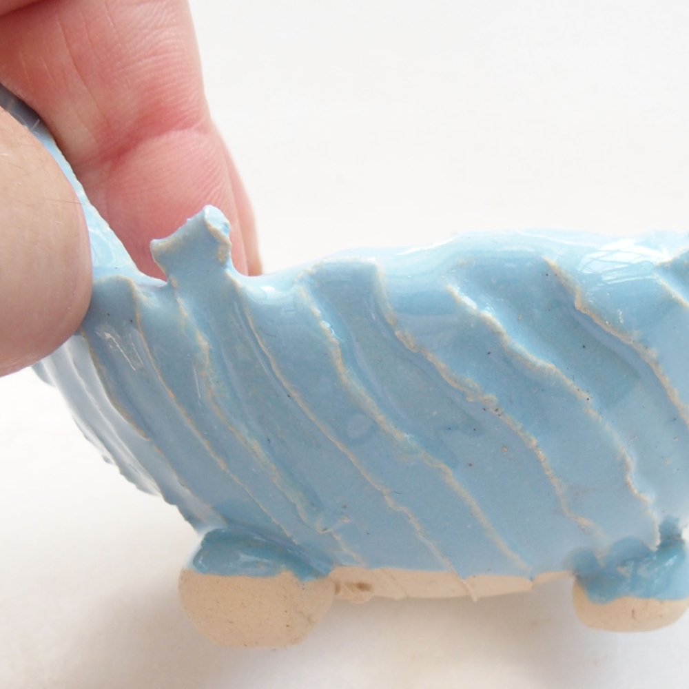 Concha de cerámica 7,5 x 7,5x 5 cm , color azul