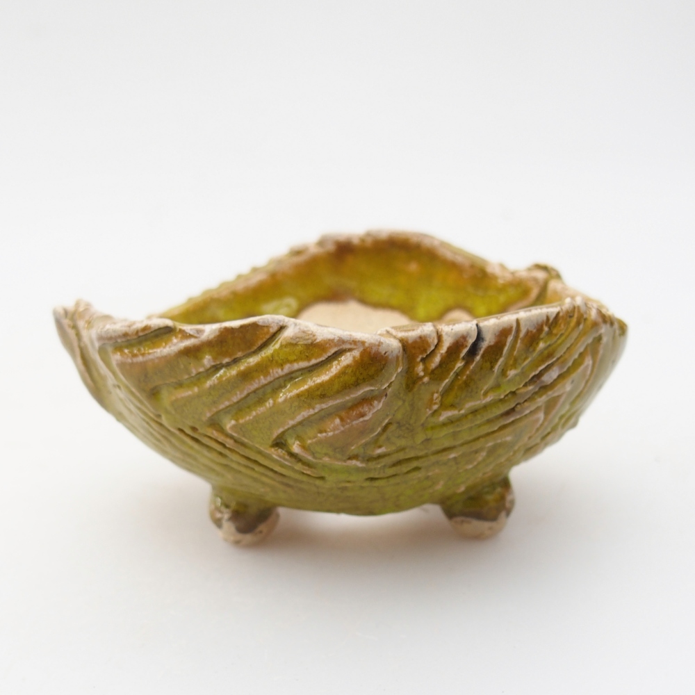 Concha de cerámica 9 x 8,5 x 5 cm , amarilla