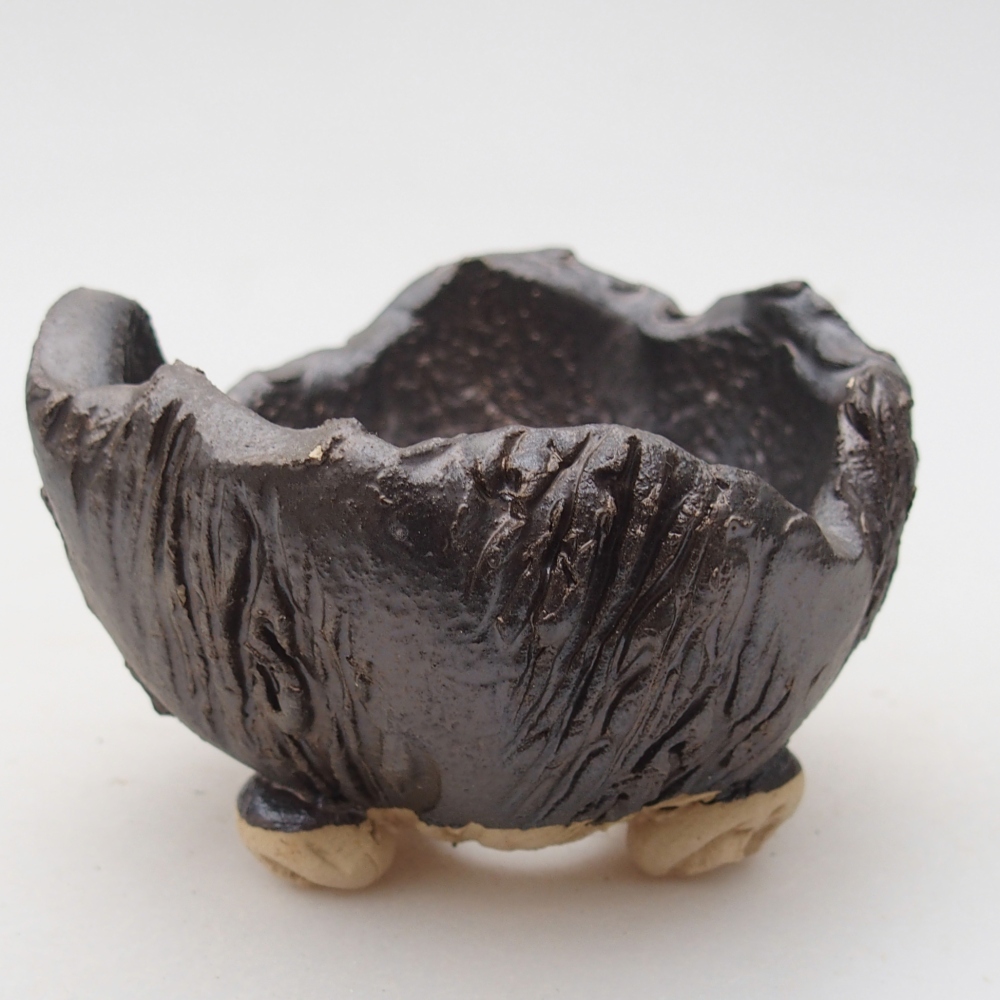 Concha de cerámica 9 x 9 x 6 cm , color negro