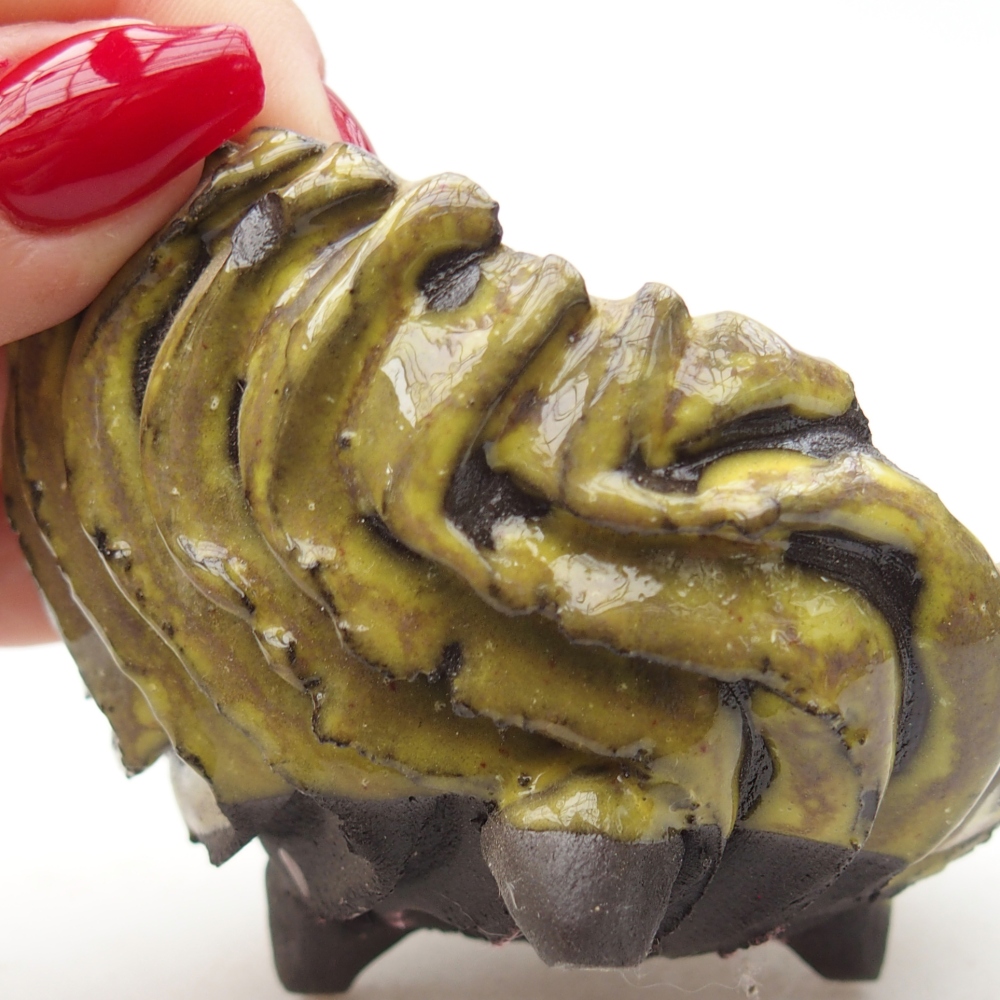 Concha de cerámica 8,5 x 8 x 6 cm , amarillo