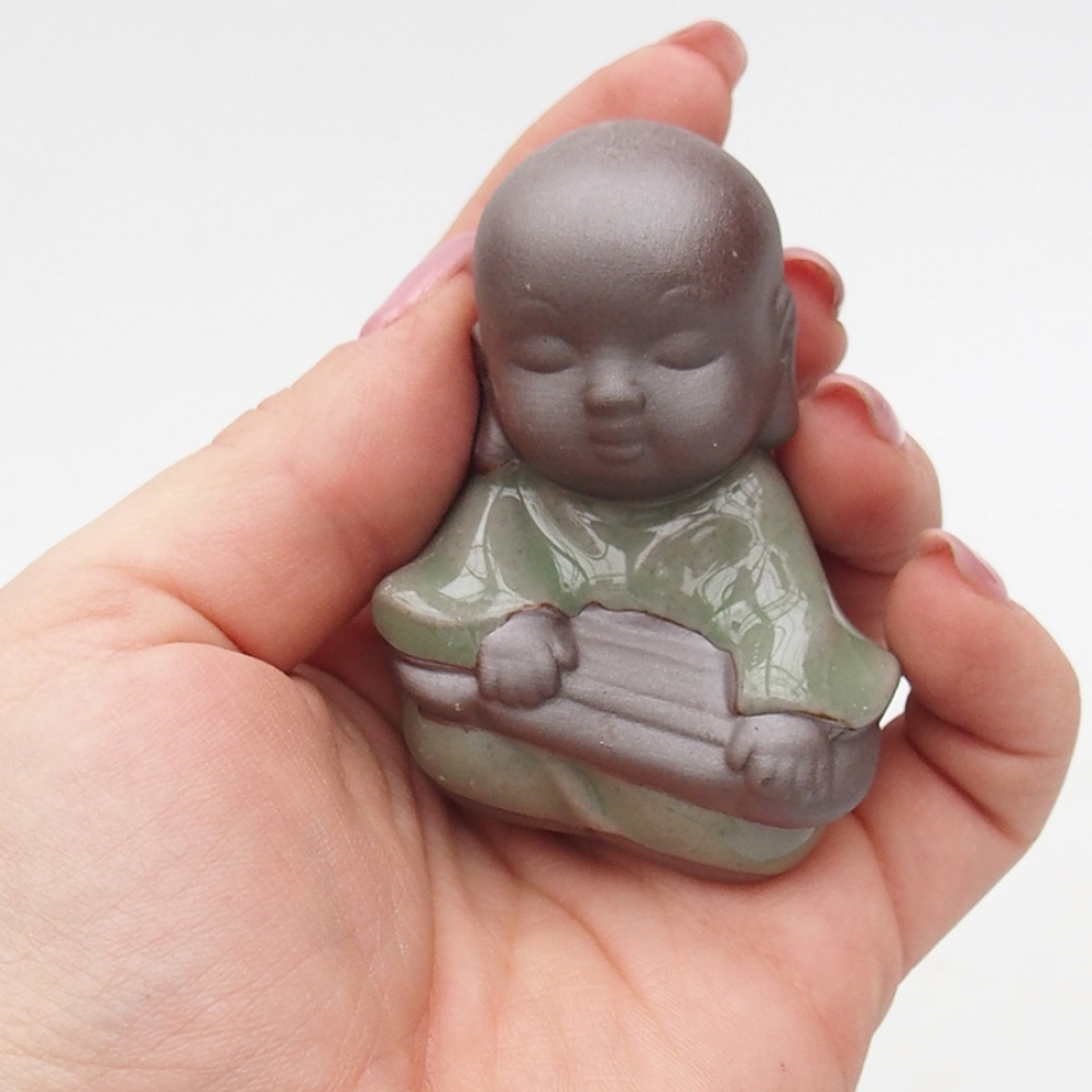 Figurita de cerámica