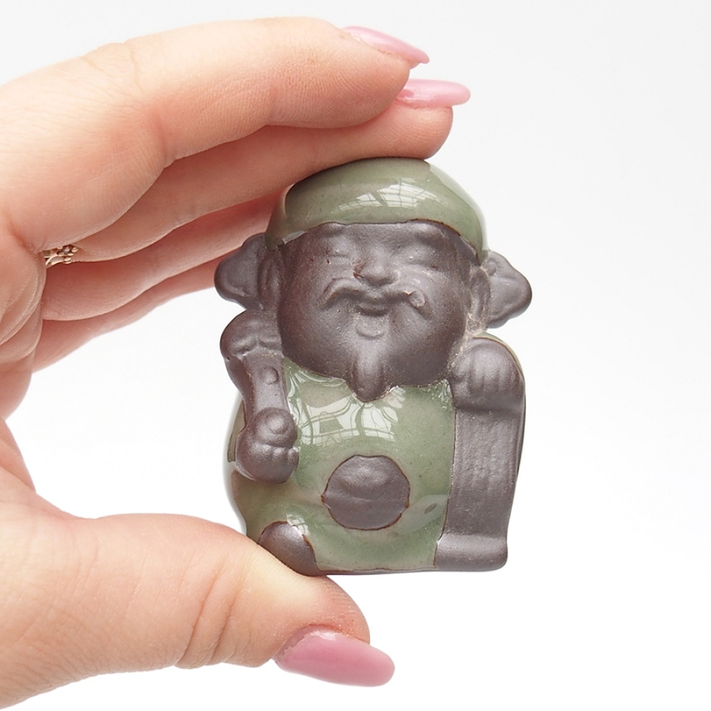 Figurita de cerámica