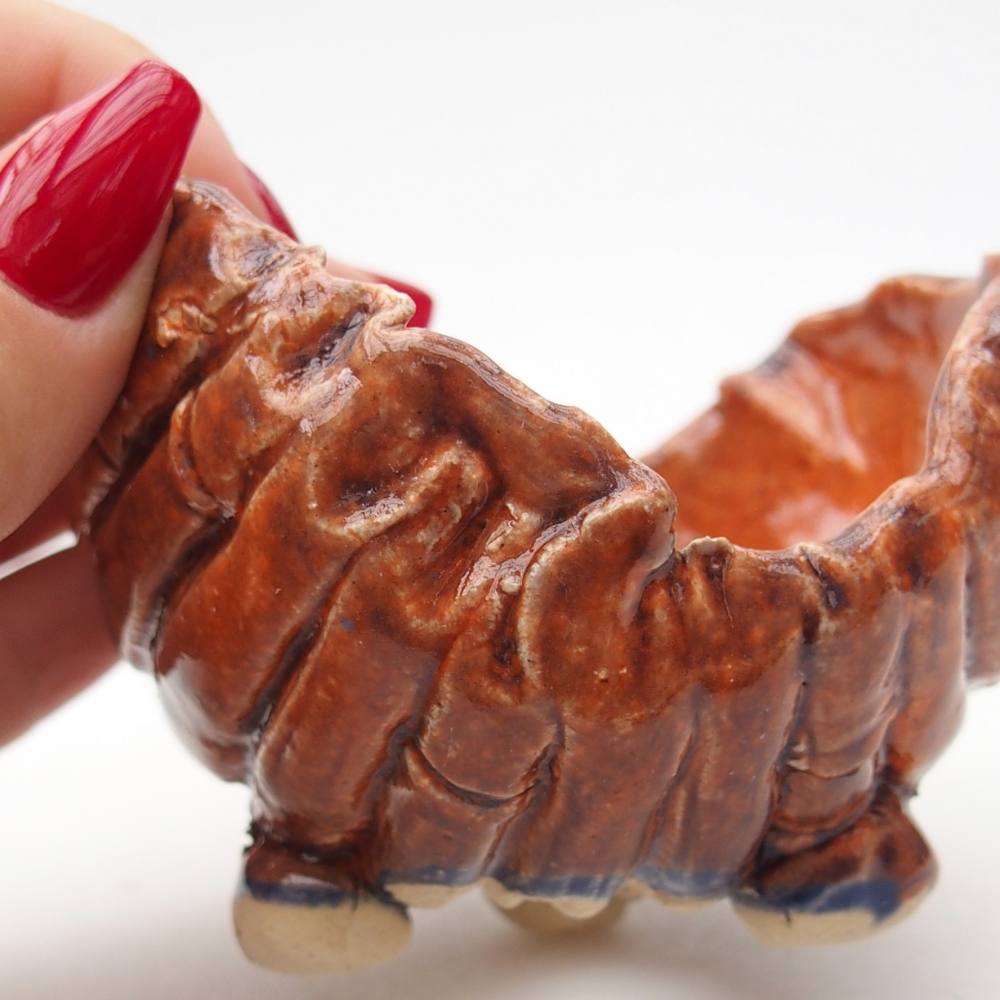 Concha de cerámica 8 x 8 x 6 cm , color naranja