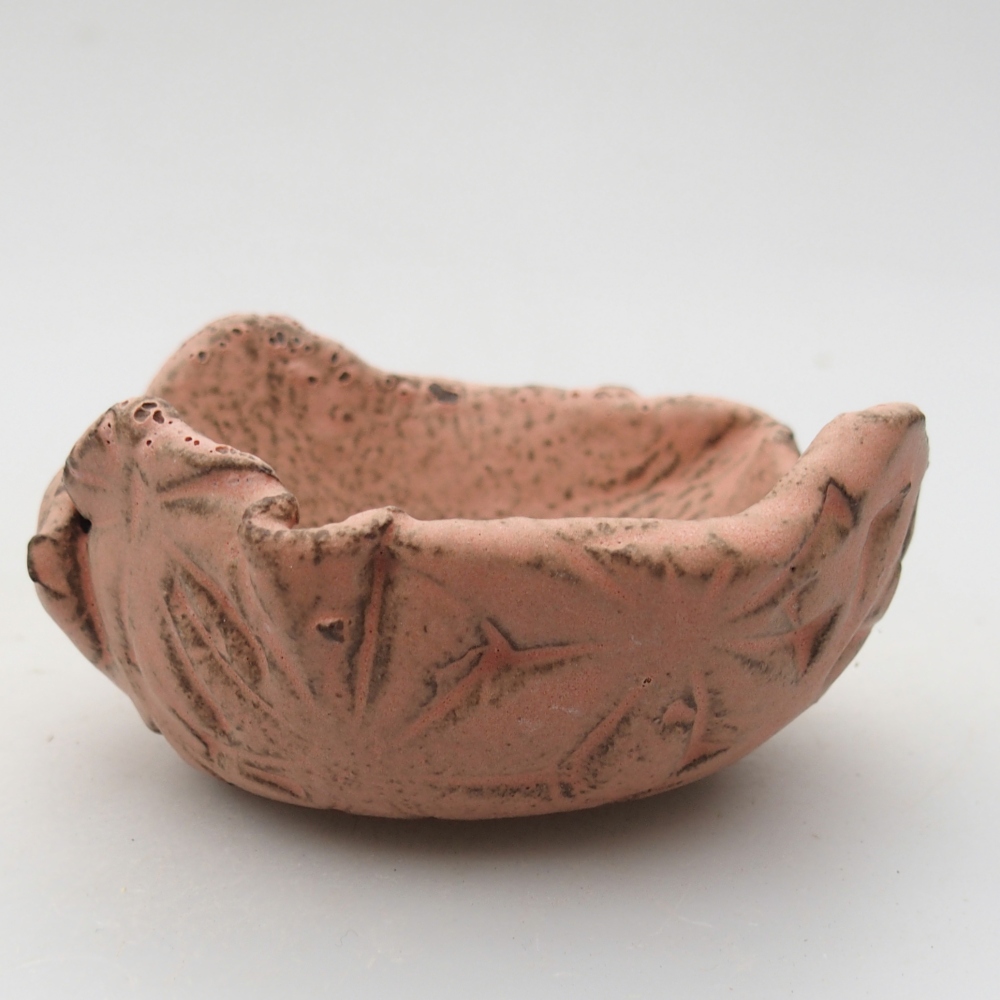 Concha de cerámica 9 x 8,5 x 4,5 cm , color rosa