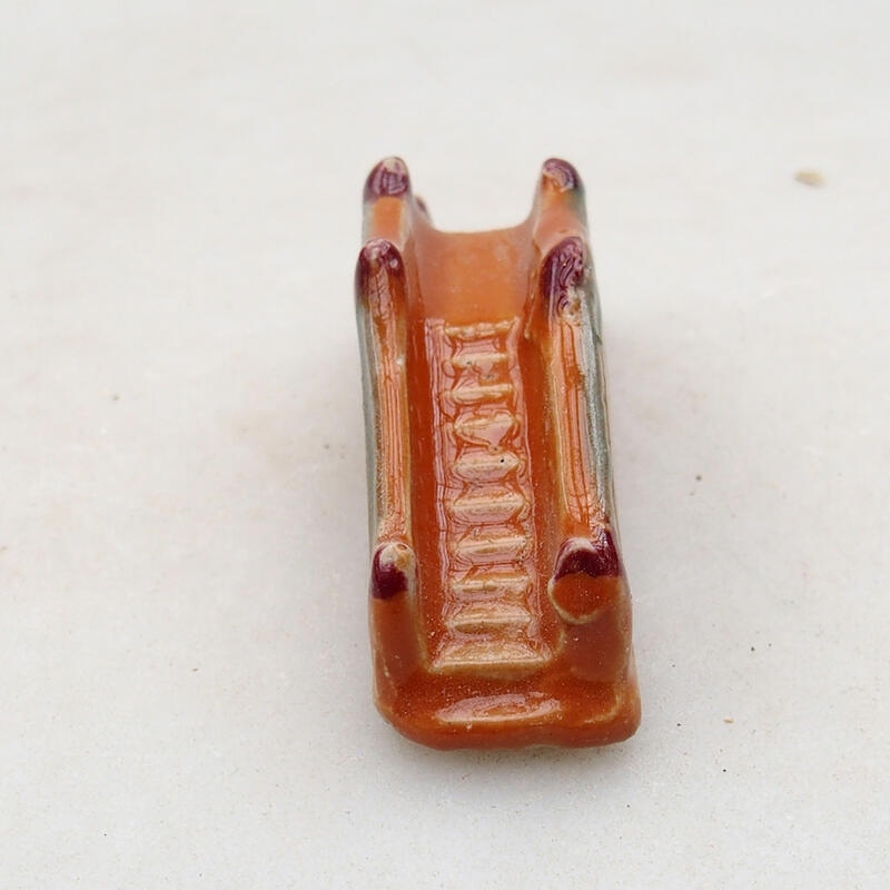 Estatuilla de cerámica - Puente B14-2b