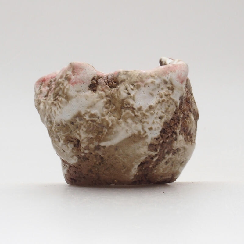 Concha de cerámica 6 x 5 x 6 cm , color rojo y blanco