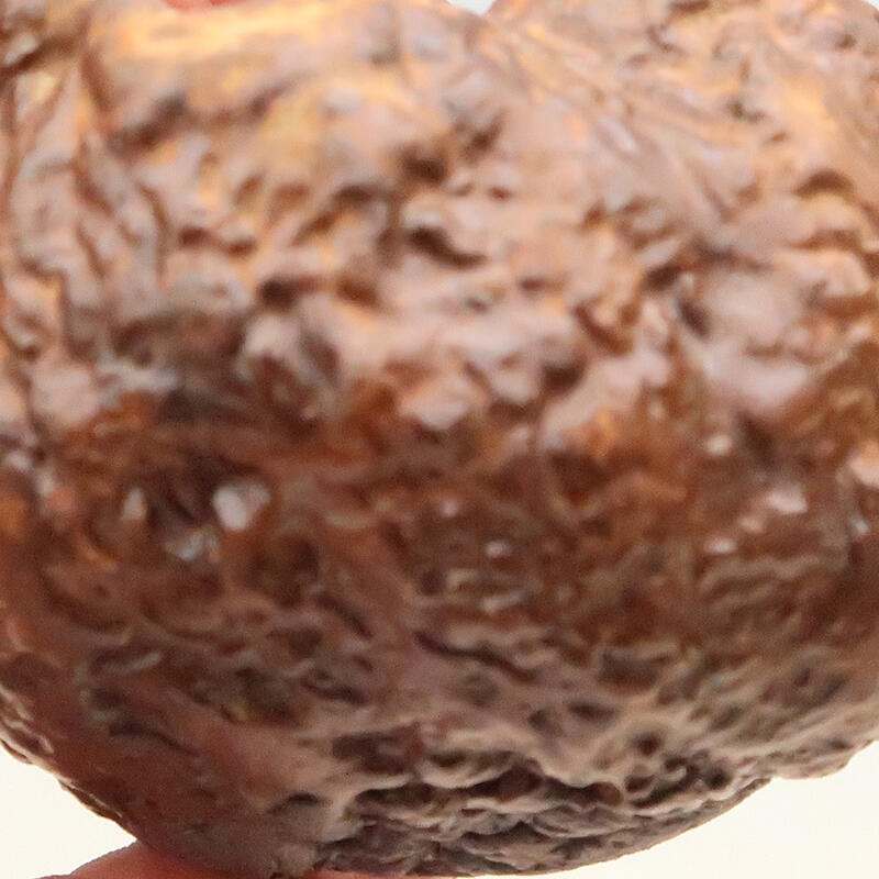 Concha de cerámica 6 x 6 x 8 cm , color marrón