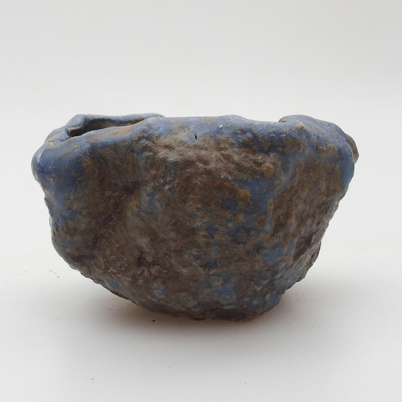 Concha de cerámica 7,5 x 6 x 5 cm , color azul-marrón