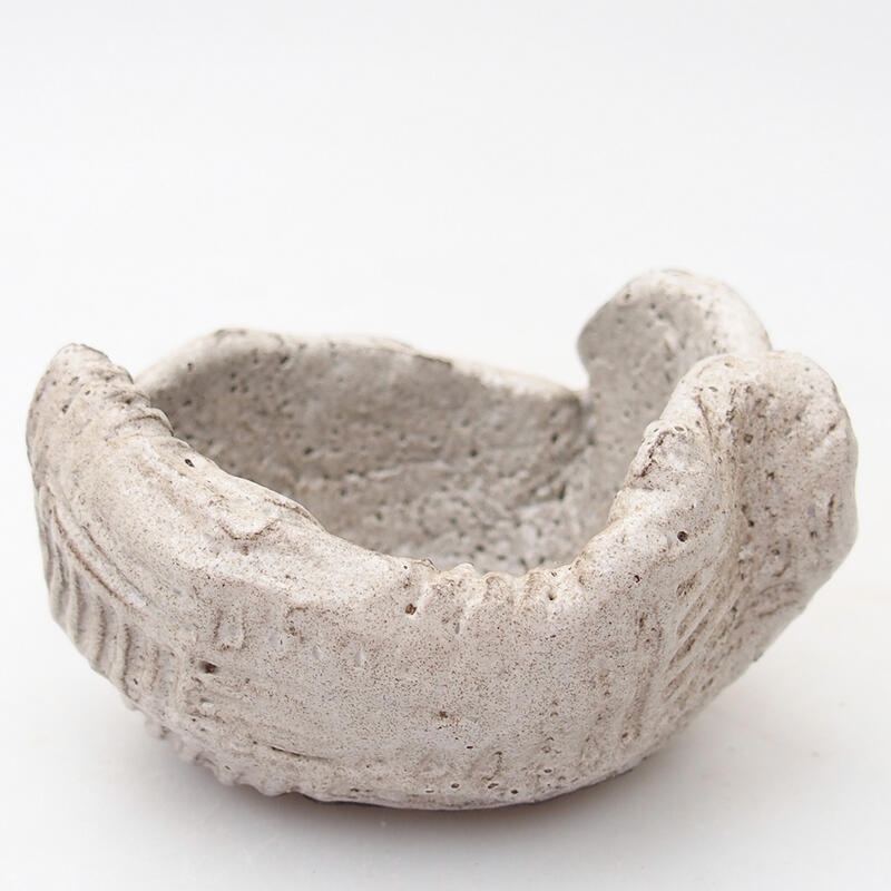 Concha de cerámica 8,5 x 7 x 5 cm , color gris