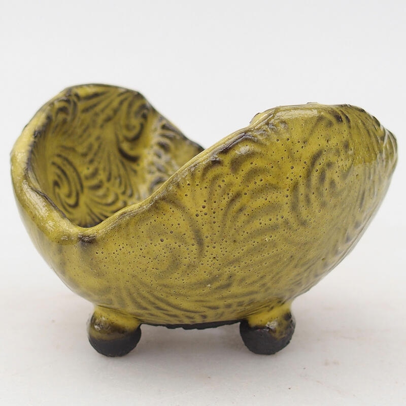 Concha de cerámica 8 x 8 x 5,5 cm , color verde-amarillo