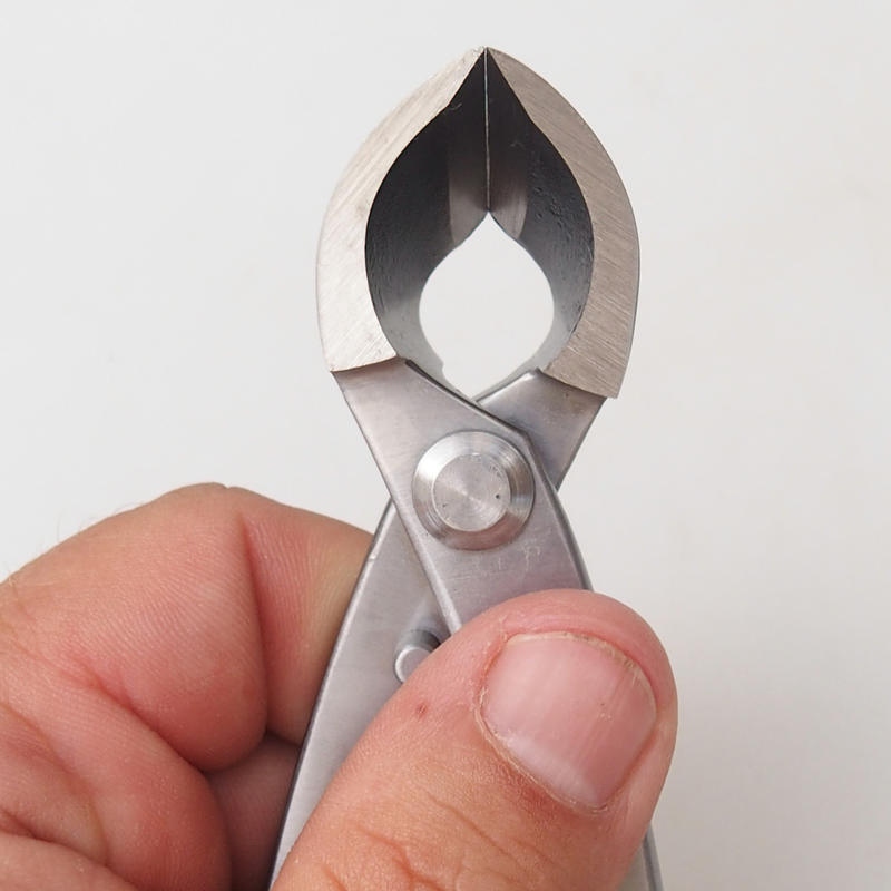 Alicates cóncavos acodados 180 mm - acero inoxidable