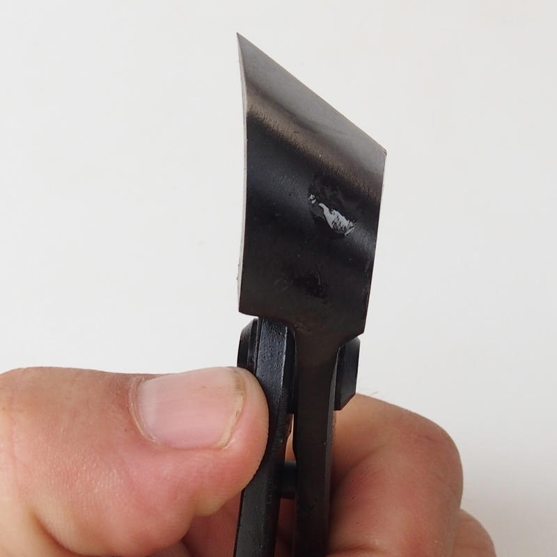 Alicate cóncavo acodado 210 mm - carbono