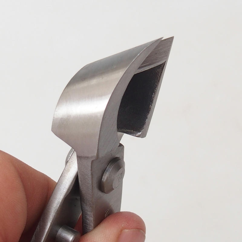 Alicate cóncavo acodado 210 mm - acero inoxidable