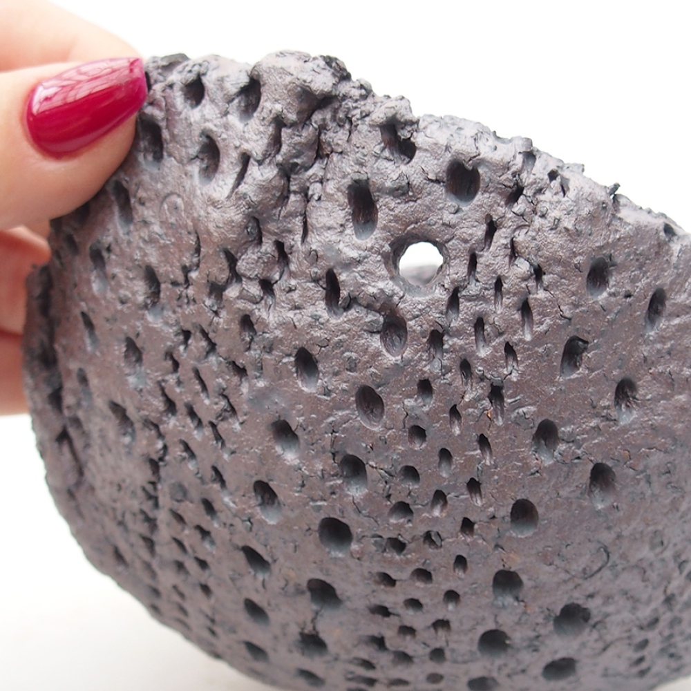 Cáscara de cerámica 14 x 12,5 x 8 cm , color metálico