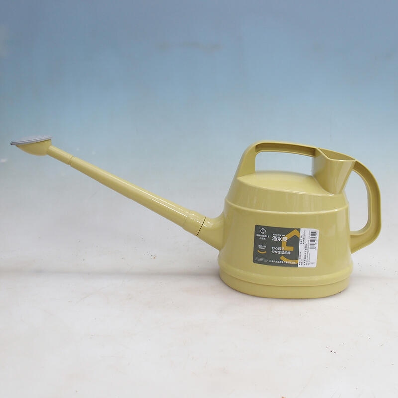 Regadera de plástico 4,5 litros Amarillo