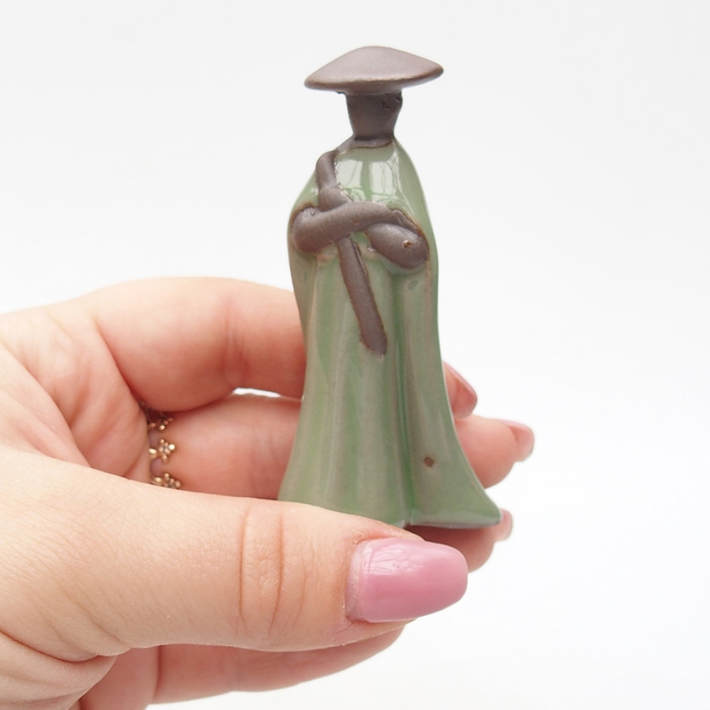 Figurita de cerámica