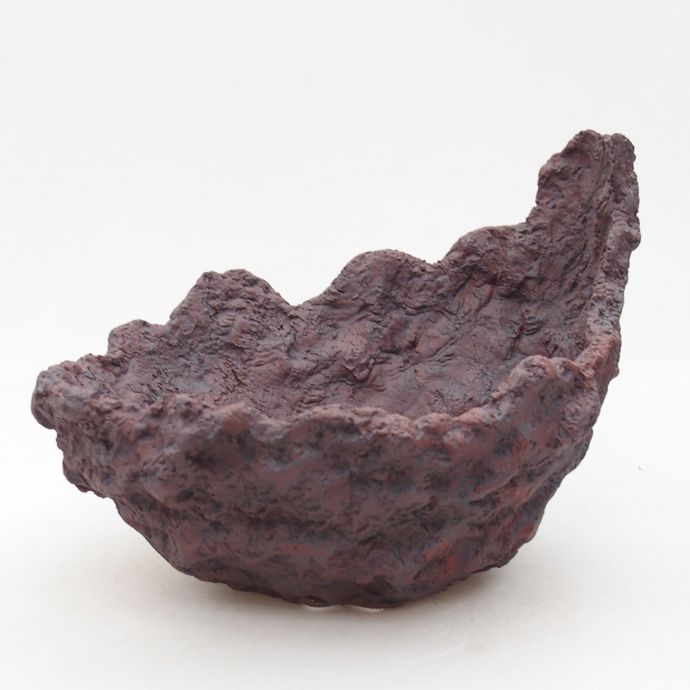 Concha de cerámica 19 x 17 x 15 cm , color marrón