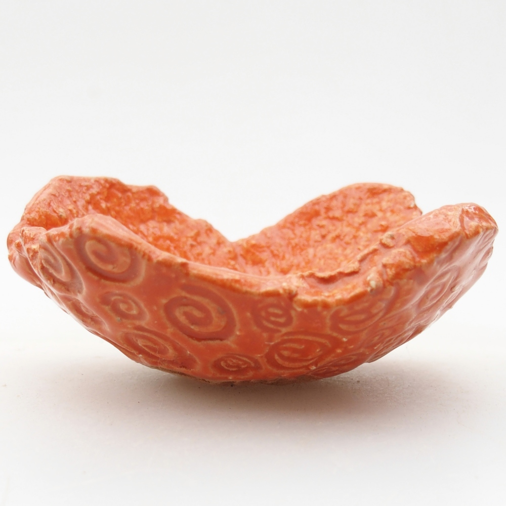 Concha de cerámica 9 x 8,5 x 4 cm , color naranja